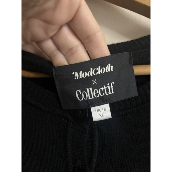 modcloth x collectif Black Cardigan Sweater Soft Heart Buttons Cropped XL - Picture 3 of 8